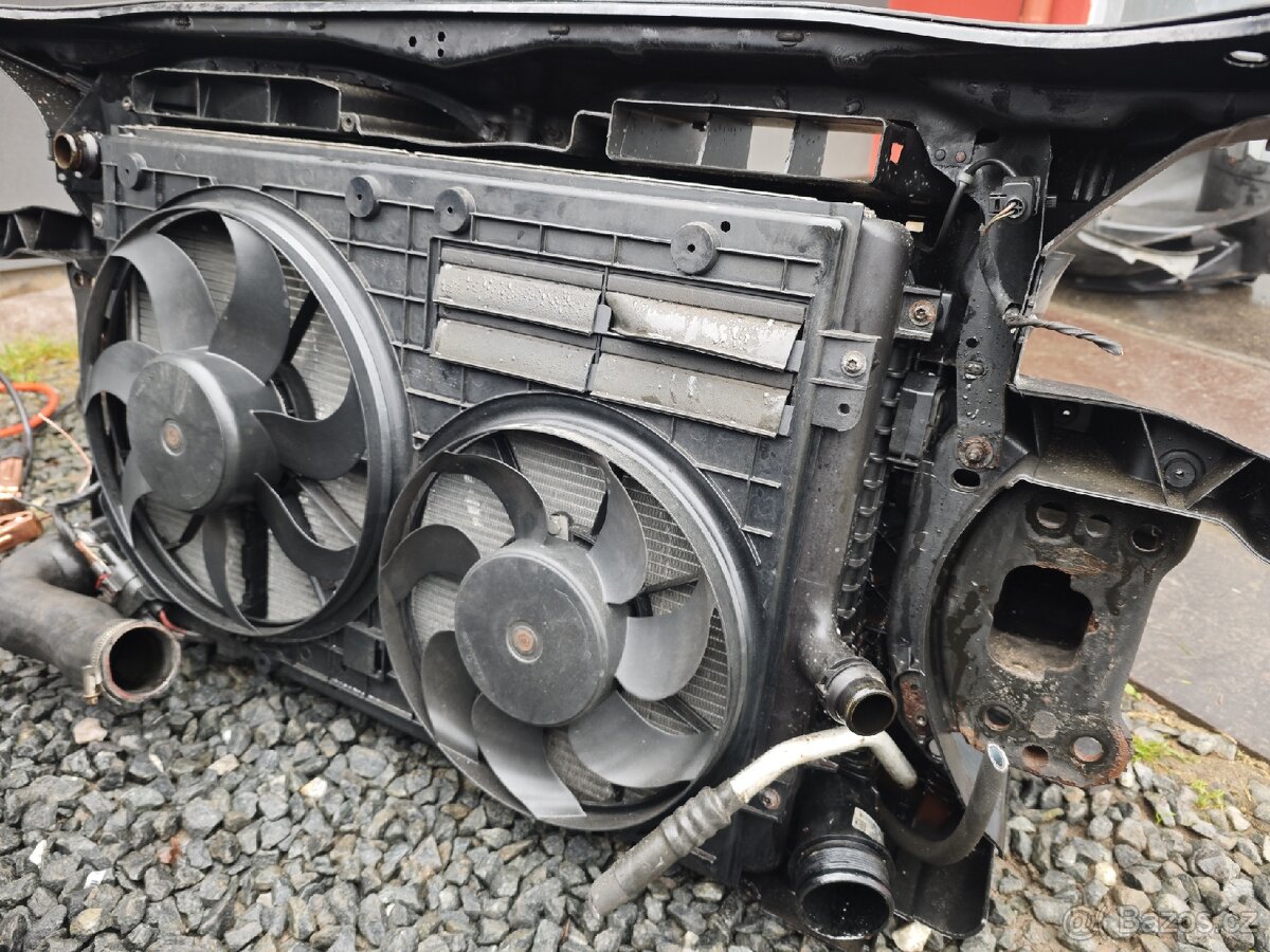 Chladičová stěna Passat B6 - 2