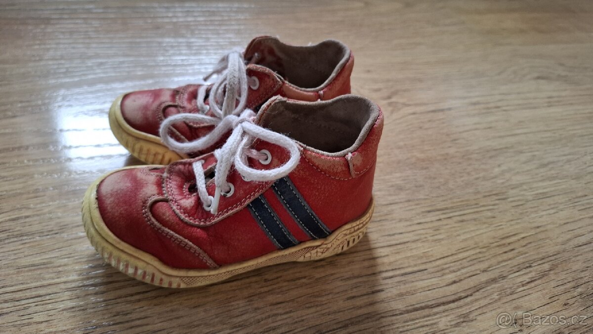 Kožené dětské polobotky, č. 22 - 2