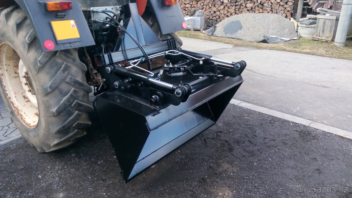 Hydraulická lopata za traktor - 2