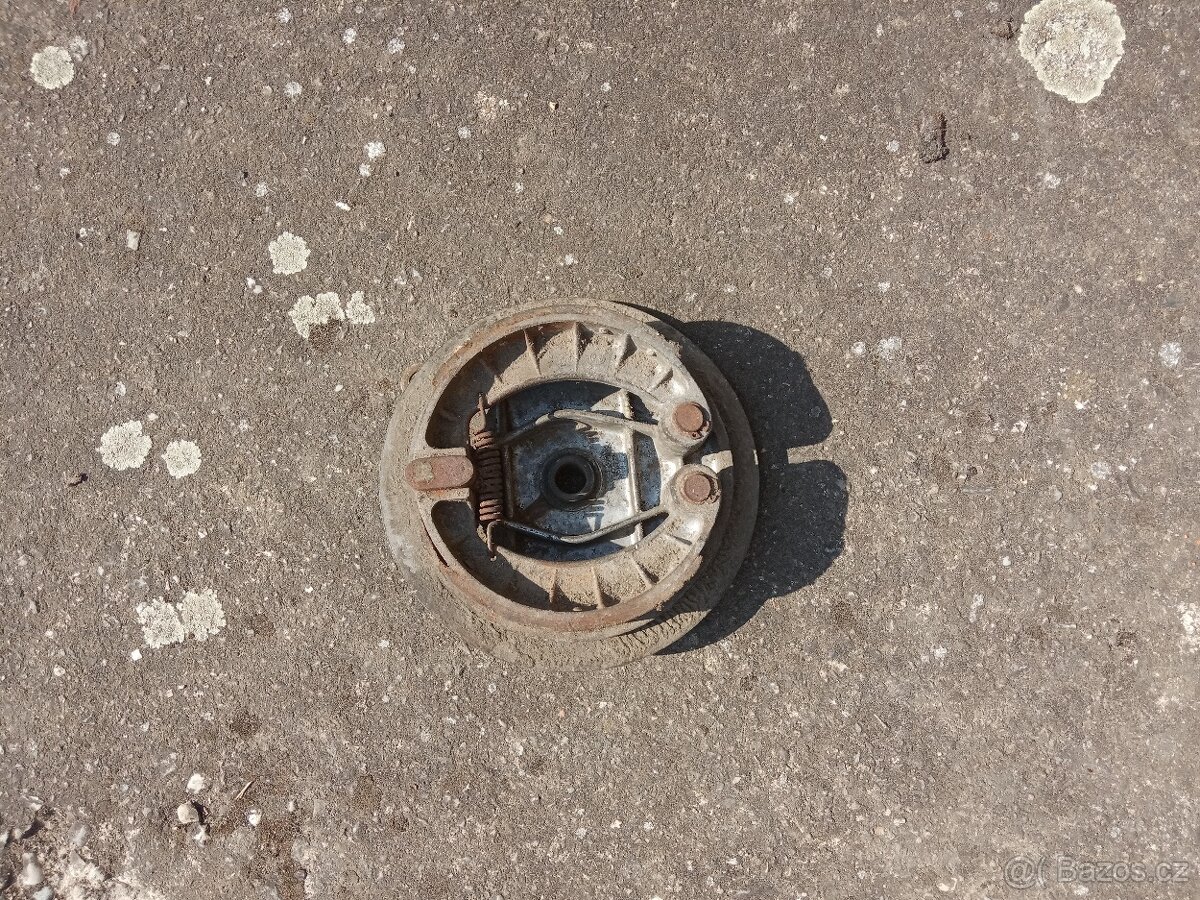 Brzdový štít Jawa - 2