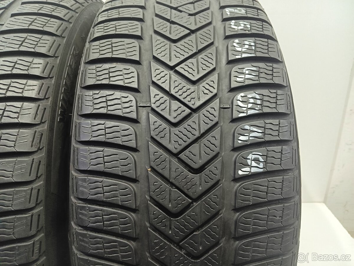 2ks zimní pneu 255/45/19 Pirelli - 2