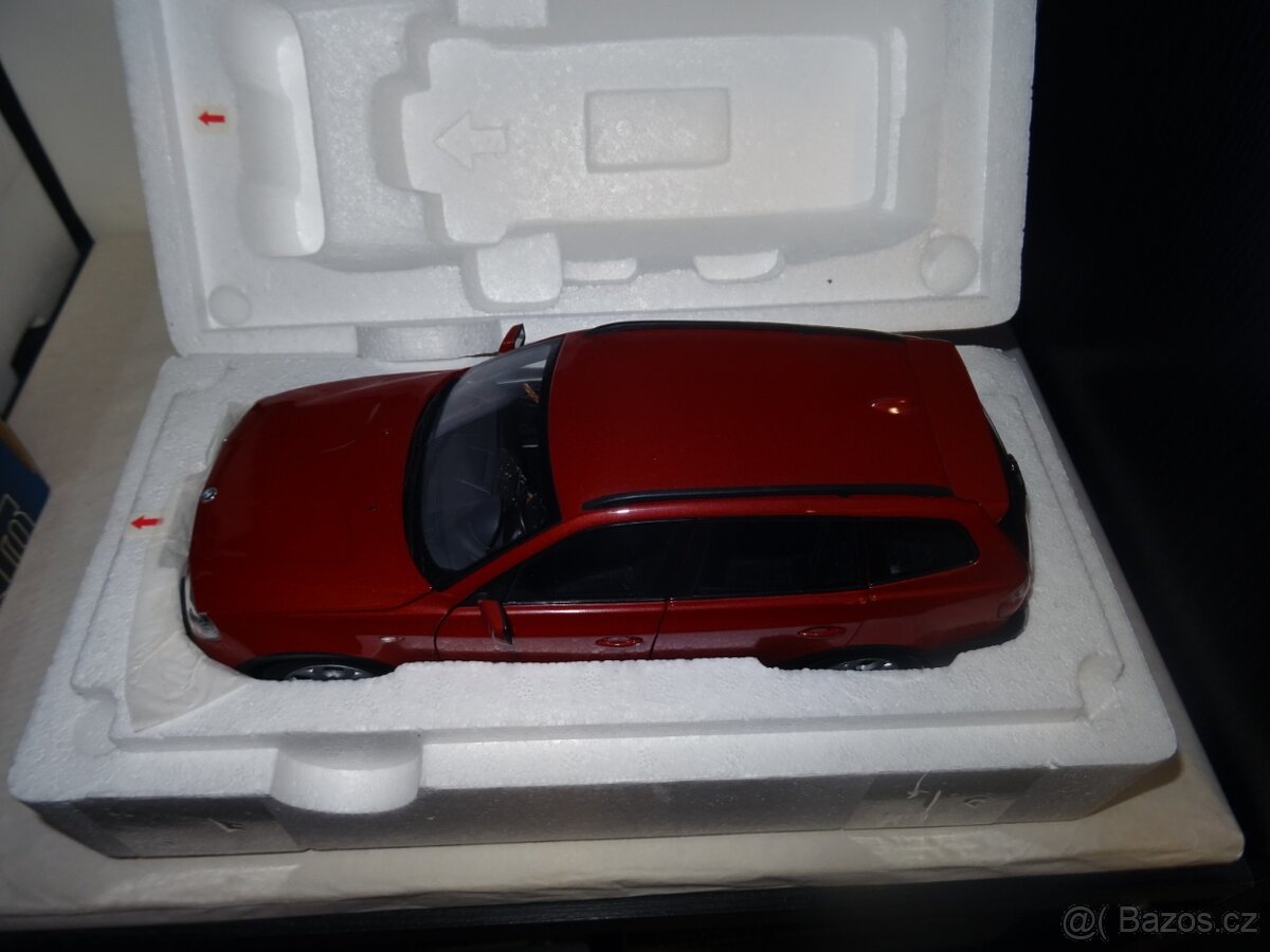 1:18 BMW X3 3.0i KYOSHO - 2