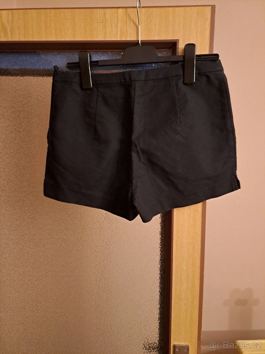 Kraťasy vel.40 efektní - 2