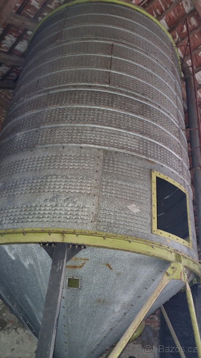 Obilní silo - 2