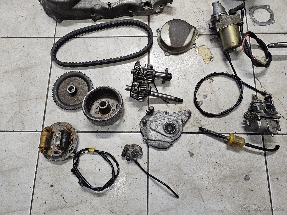 Díly motoru Suzuki LT 80 lt80 - 2