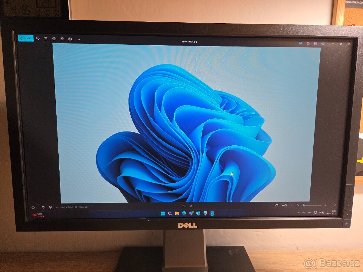 Monitor 23" Dell U2311H - 2