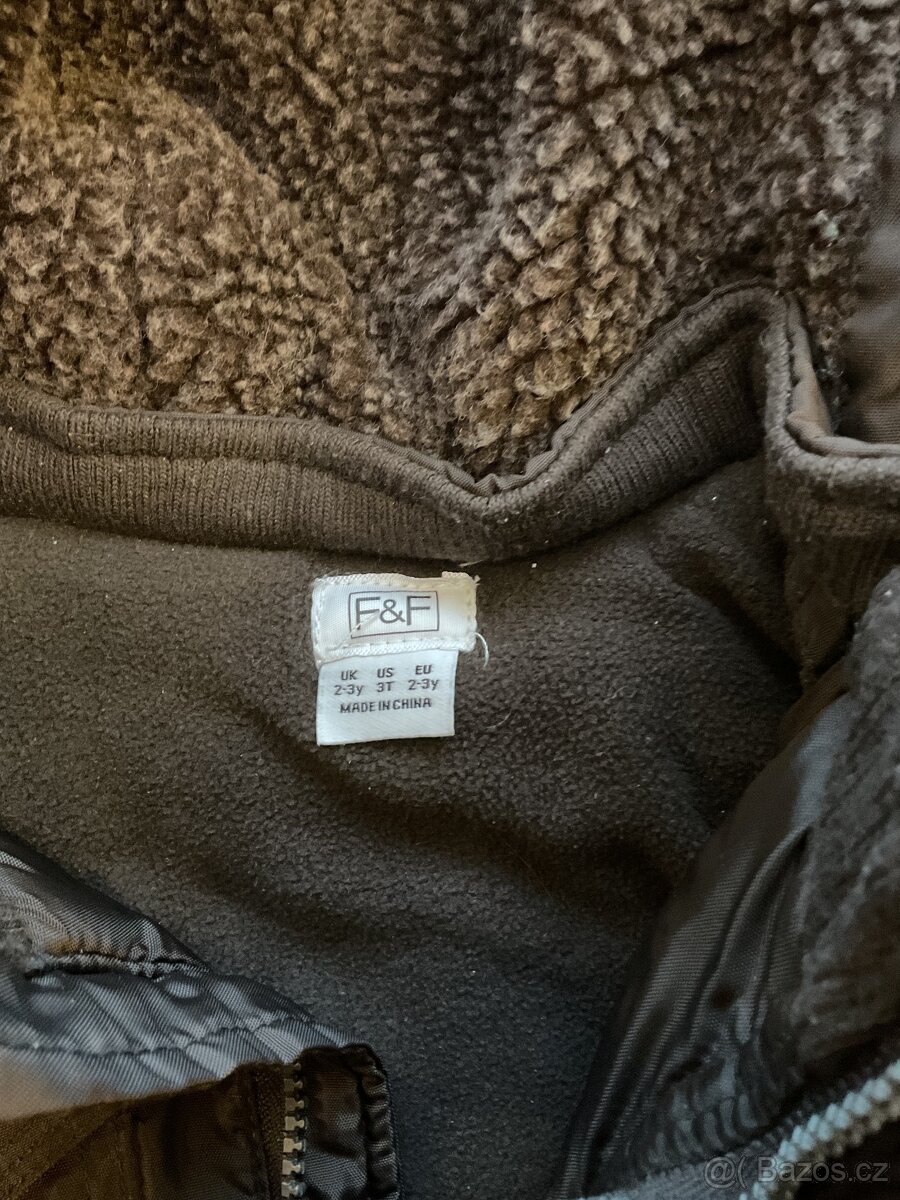 Bunda hnědá, vel. 2-3y. - 2