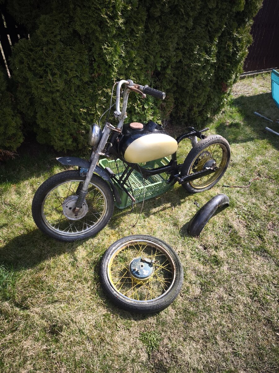 Jawa pionýr chopper - 2