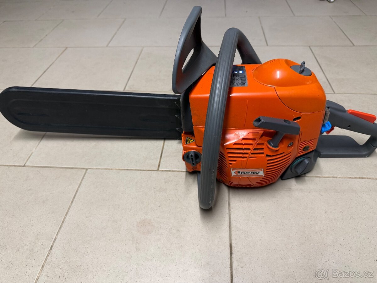 Motorová pila Oleo-Mac - 2