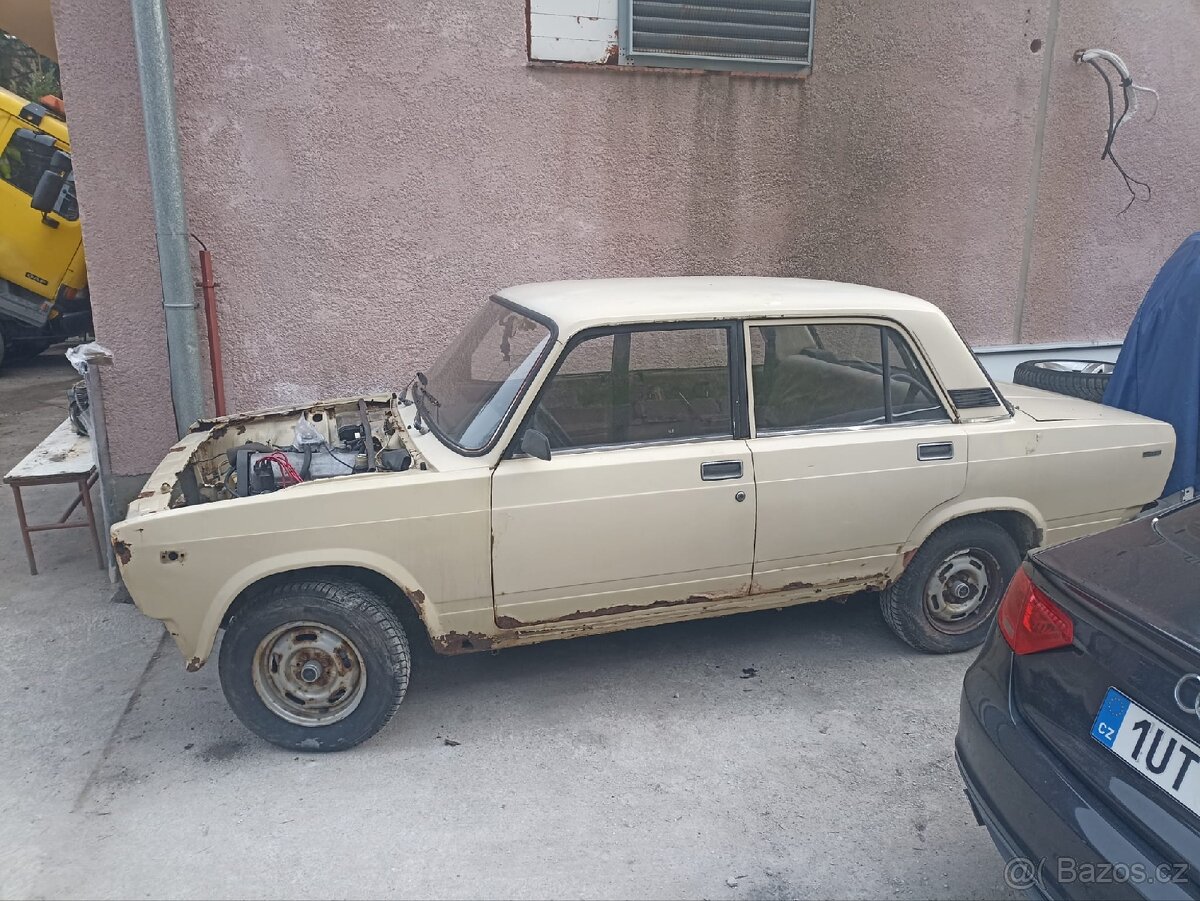 Lada 2105 - 2