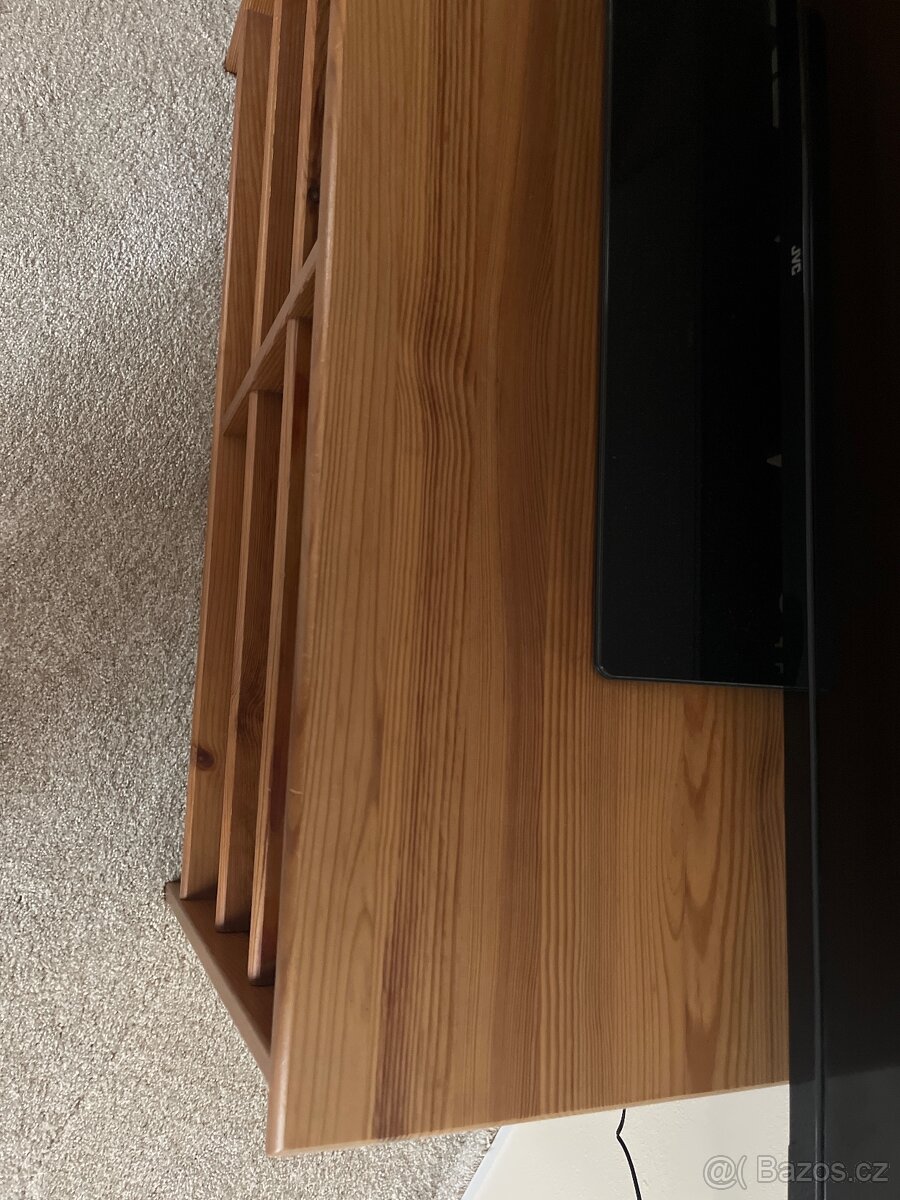 tv stolek - 2