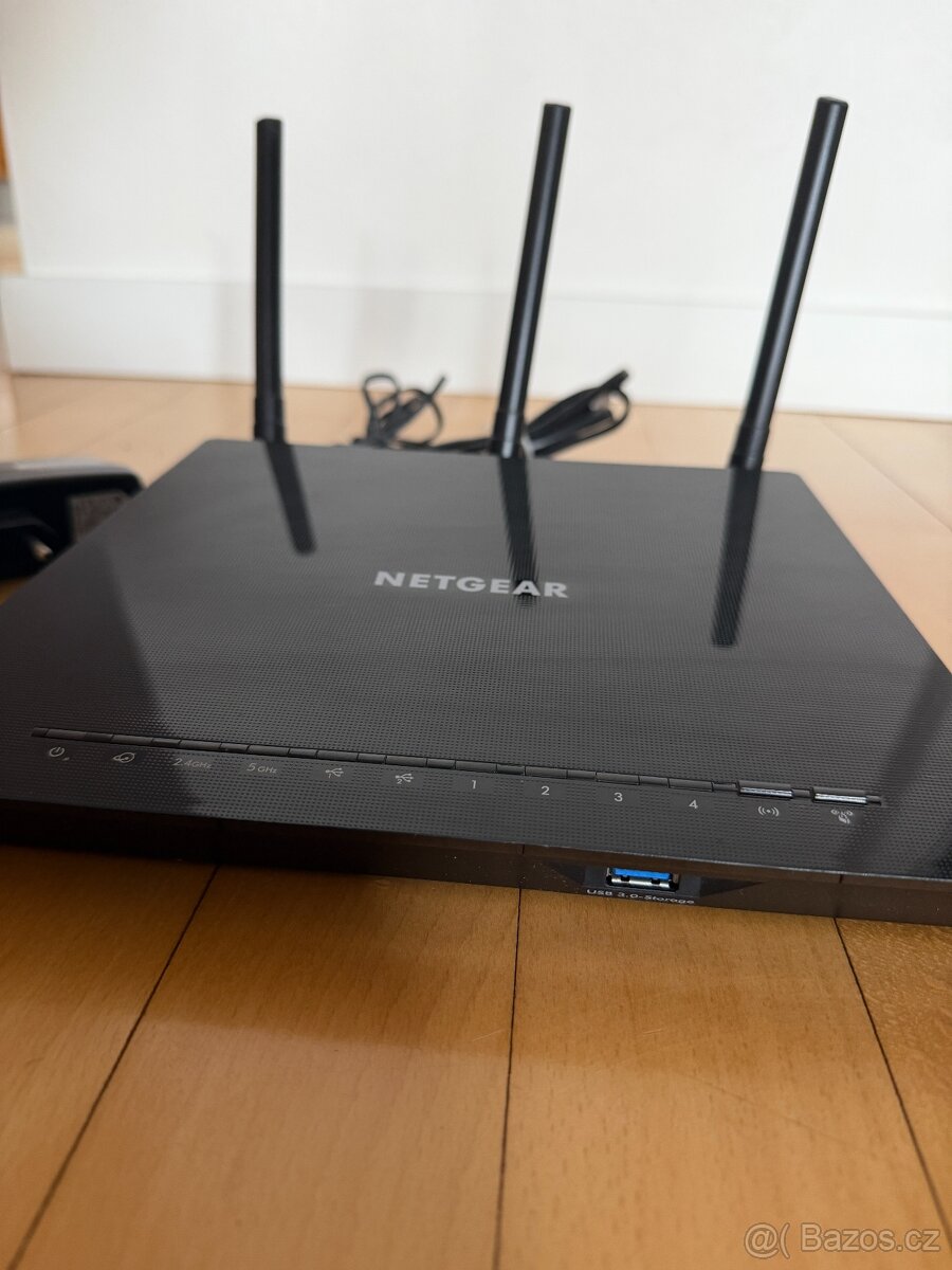 WiFi router Netgear AC1750 - 2