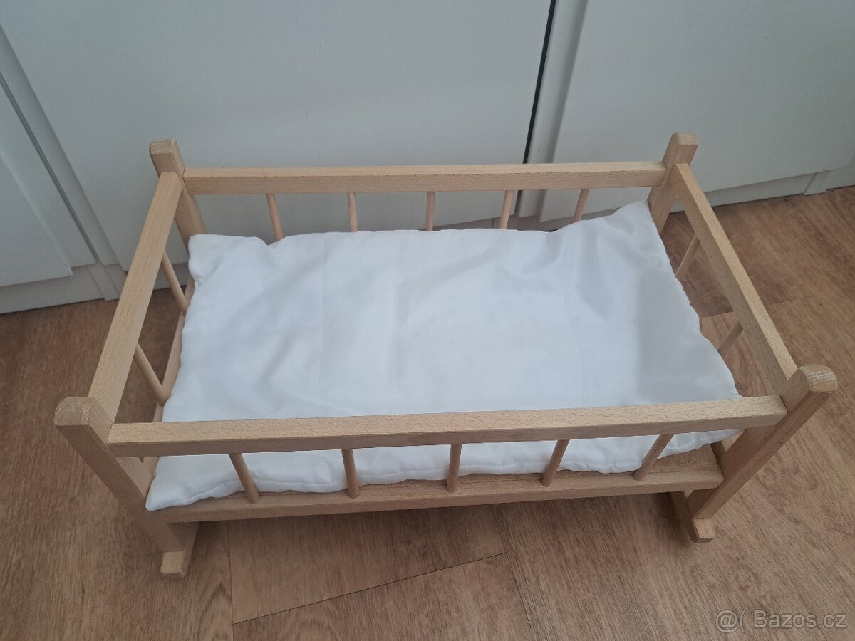 Dřevěná postýlka pro panenky – top stav - 2