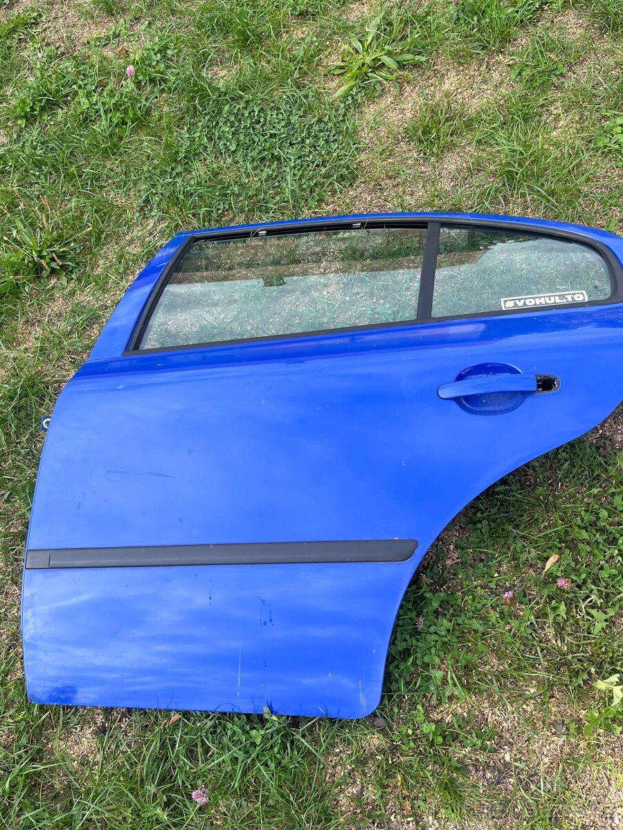 Prodám plechařinu na Škoda Octavia 1 - 2