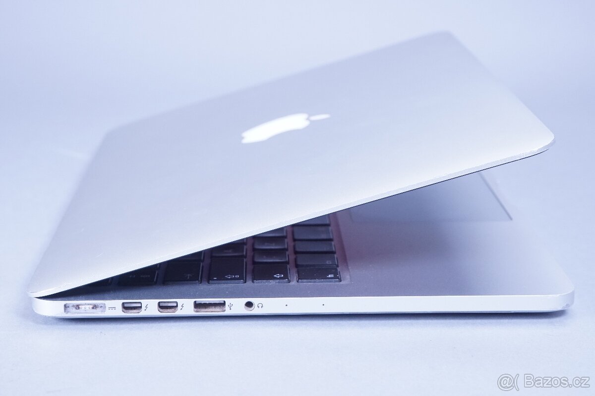 ZÁRUKA/Macbook Pro 13.3"/I5 2.6GHZ/8GB RAM/128GB SSD/BAT - 2