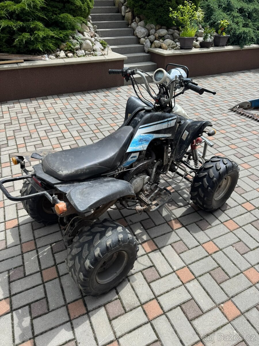 Čtyřkolka 200 ccm