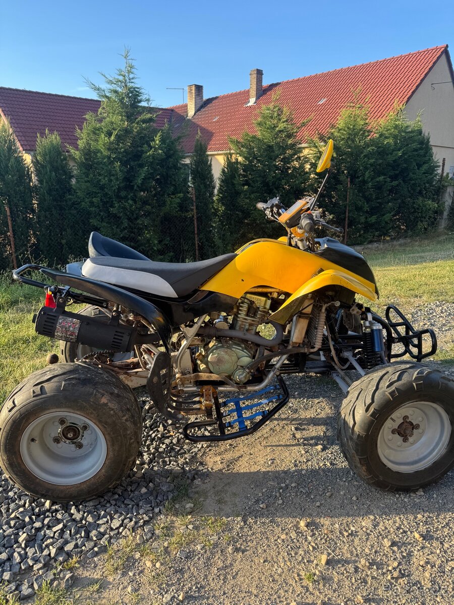 Čtyřkolka Bashan 200