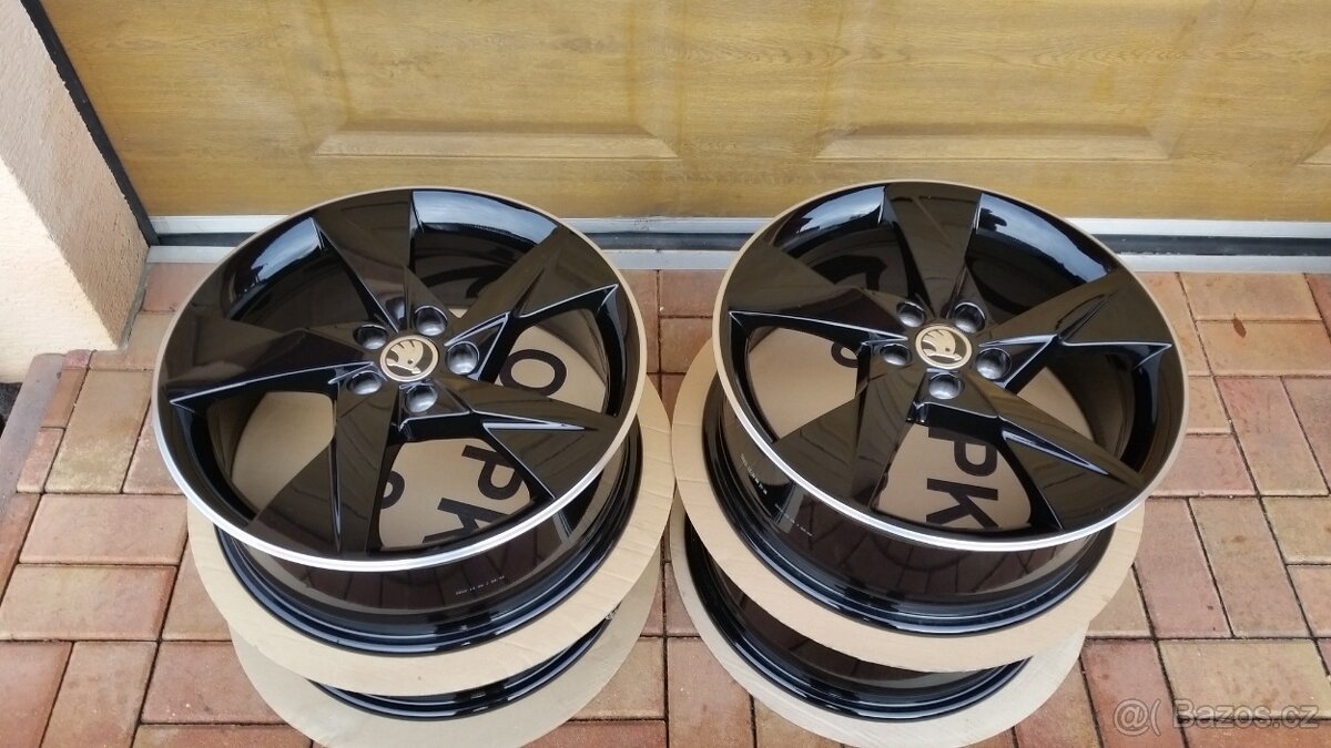NOVÉ originální ALU kola ŠKODA 5x100 R17 Scala Kamiq,Octavia - 2
