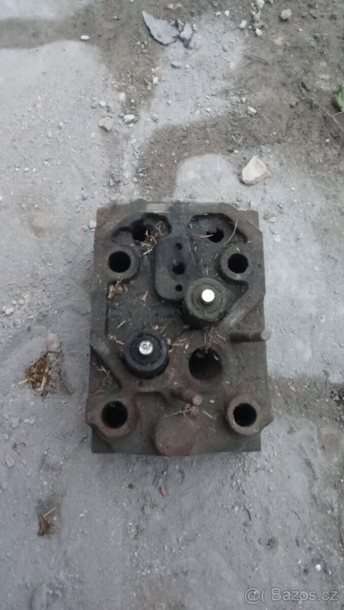 Zetor super 50 hlavy - 2