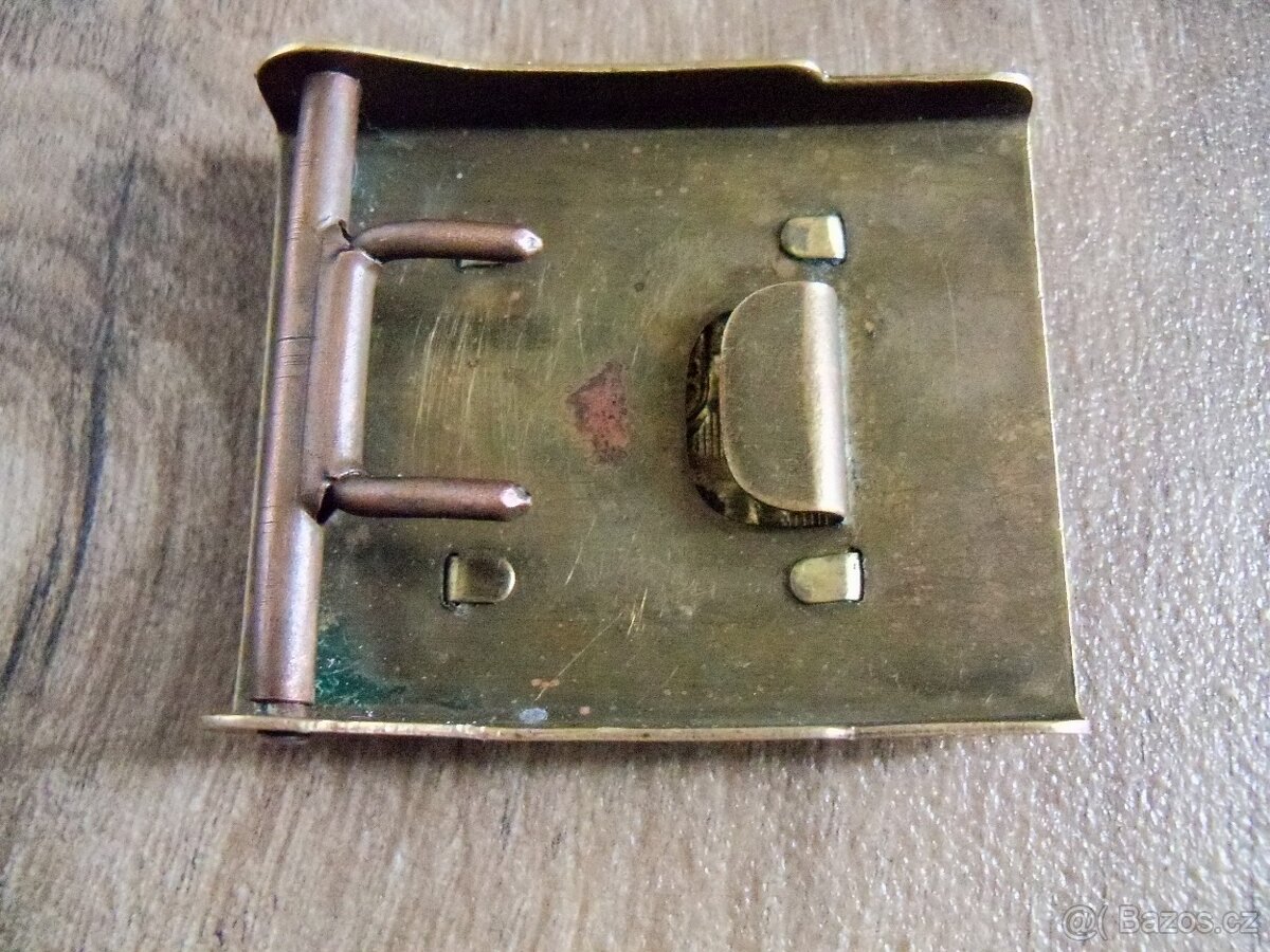 vojenská přezka 50.léta dvoudílná - 2