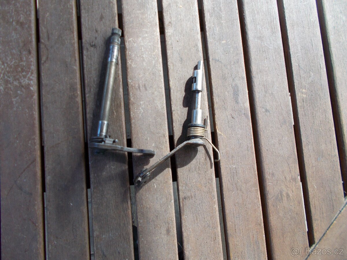 Husqvarna 610 / 410 - napínák rozvodů - 2