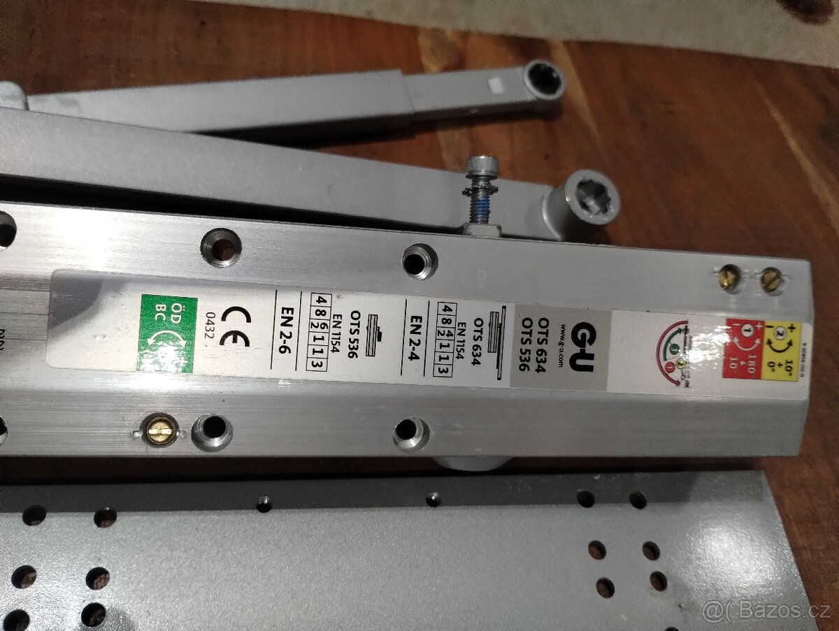 Samozavírač dveří GU OTS 634 / OTS 536. - 2