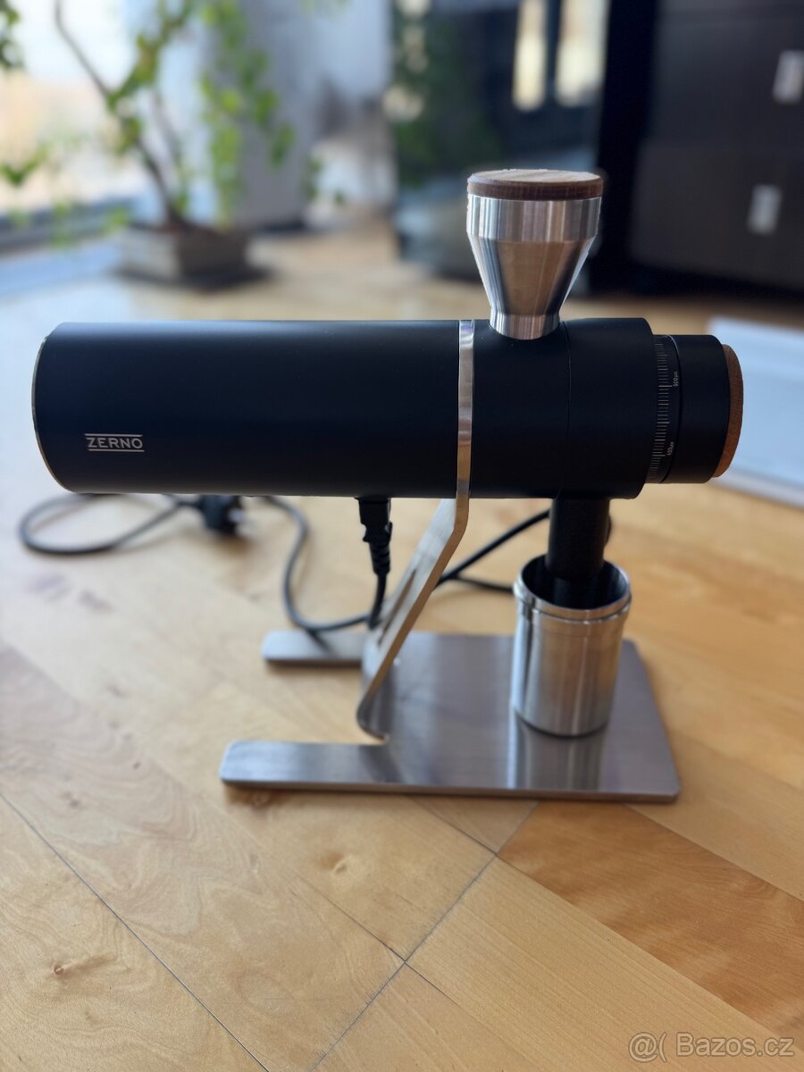 PRODÁM Zerno Z1 – Jet Black + SSP 64mm MPV2 (Blind) burrs - 2