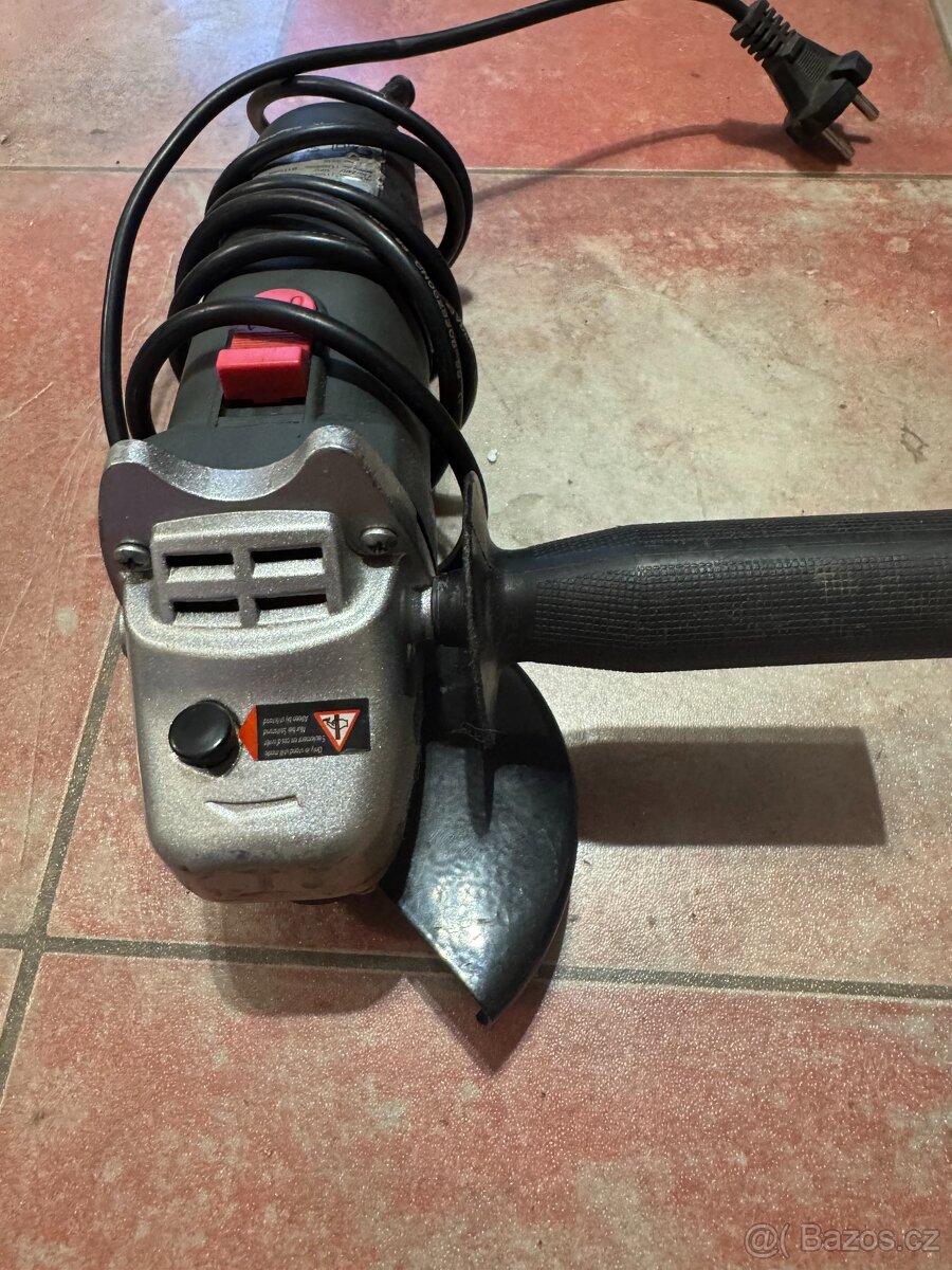 Úhlová bruska Power Tools Performance - 2