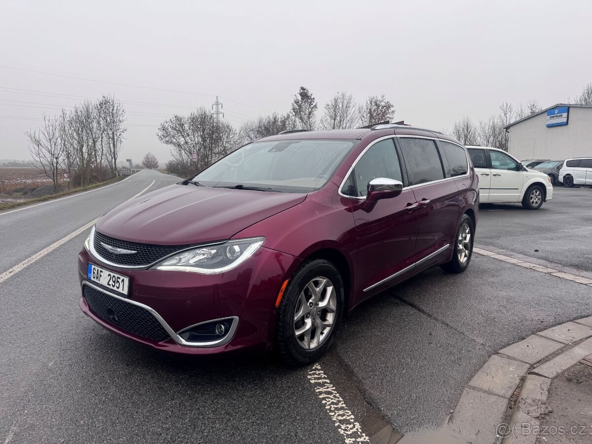 Chrysler Pacifica 3,6 Limited Radar Navi LPG 2017 - 2