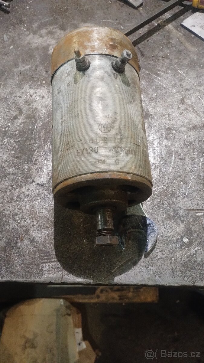 Dynamo PAL 6 V / 130 W - 2