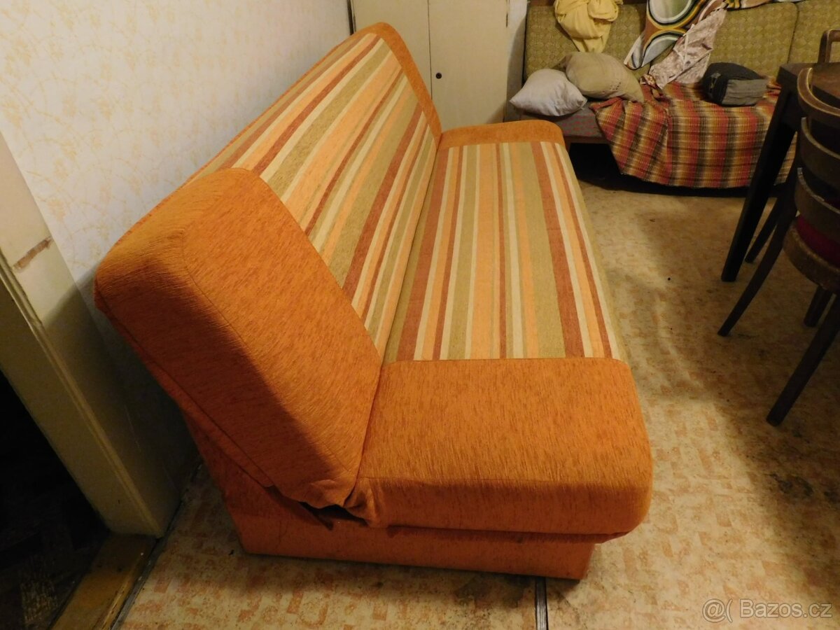 Rozkládací pohovka - rychlé jednání sleva - 2