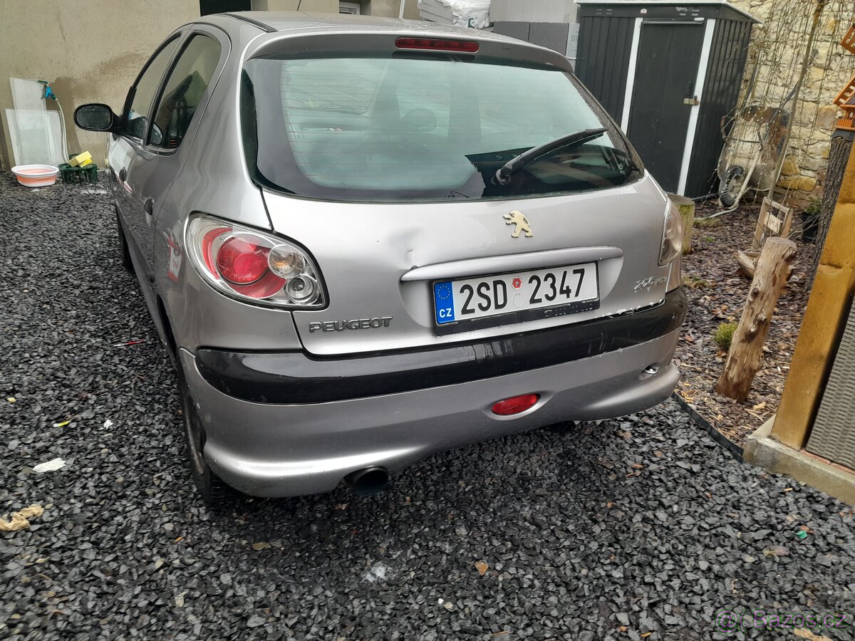 Peugeot 206 - 2
