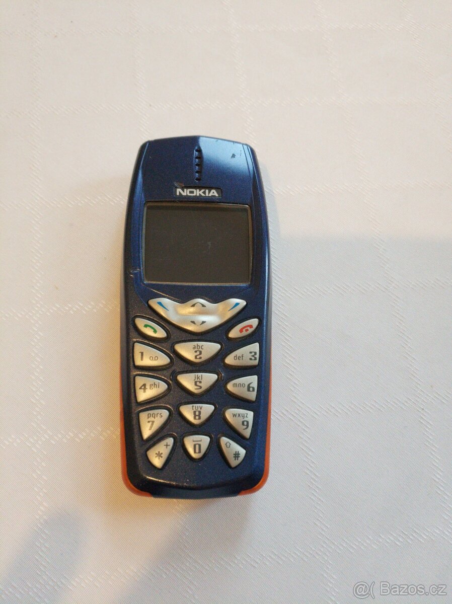 Nokia 3510i v originální krabici a s příslušenstvím - 2