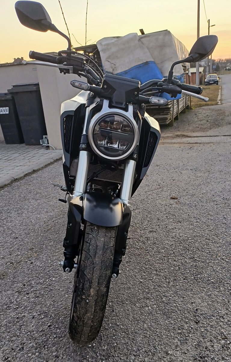 Honda cb125 r - 2