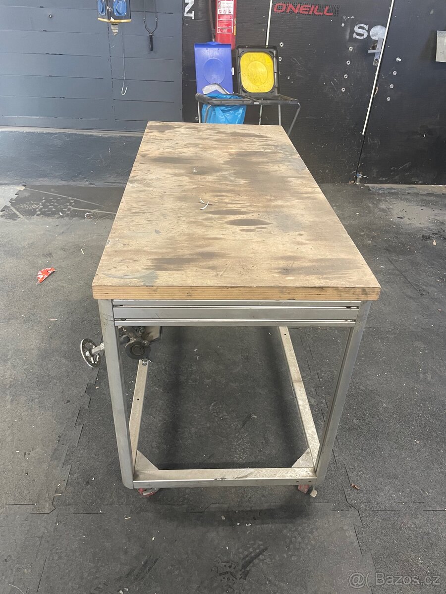 Ponk s ohýbačkou na plechy - 2