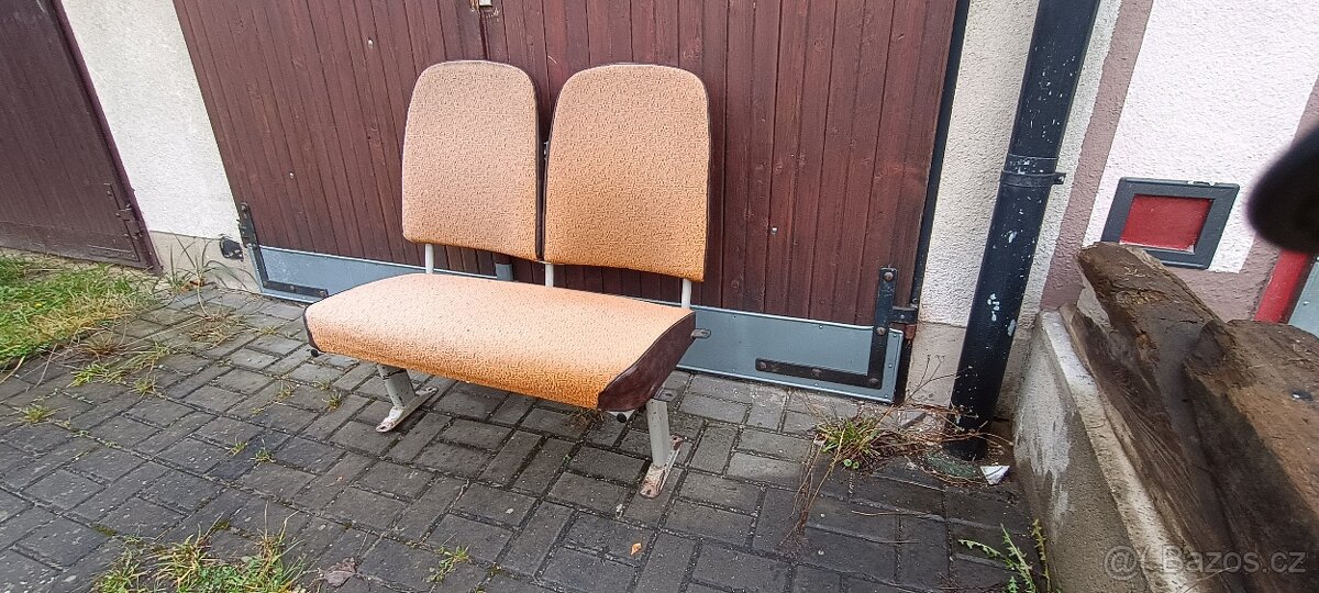 Autobus sedadla - 2