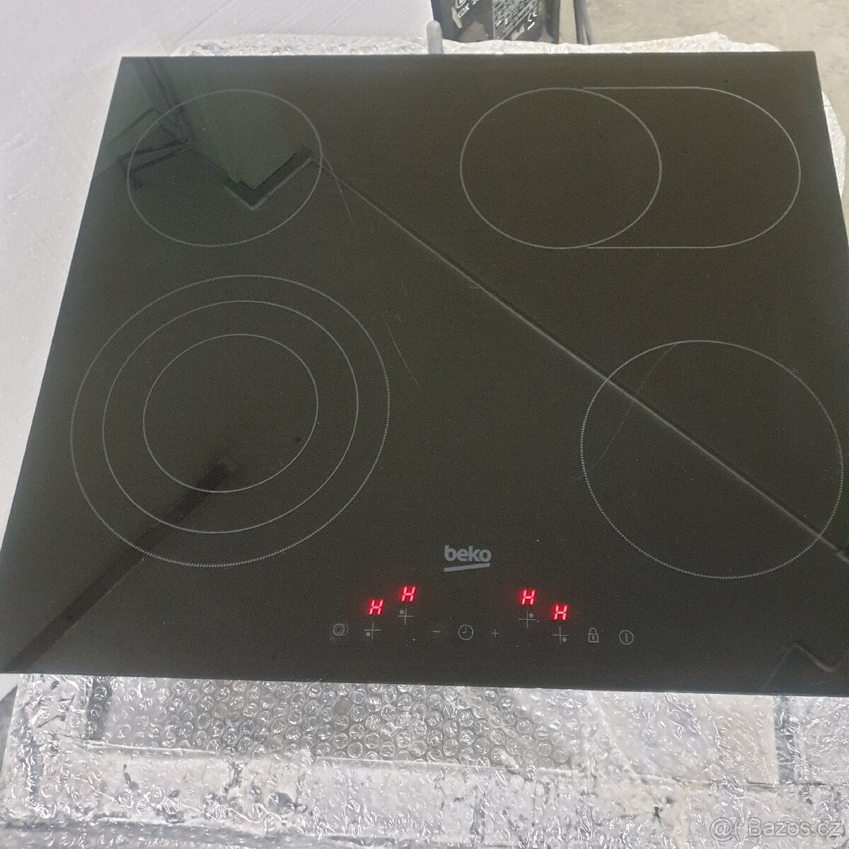 Sklokermicka varná deska - 2