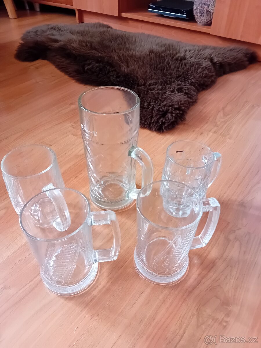 Skleněné půllitry s uchem - 2