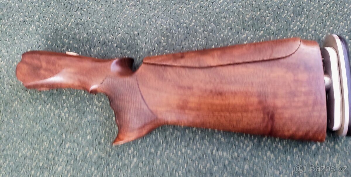 Pažba BERETTA. - 2