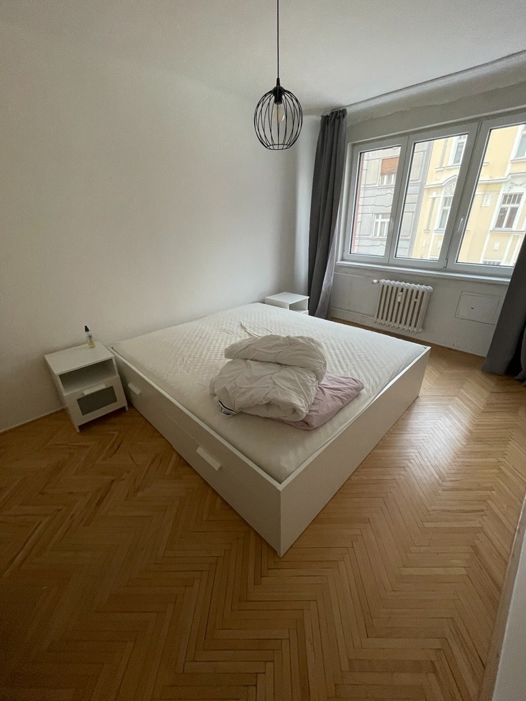 Prodam postel 180x200 Ikea Brimne - 2