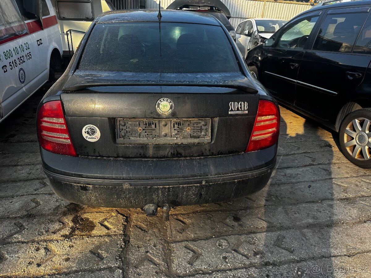 Škoda Superb - 2