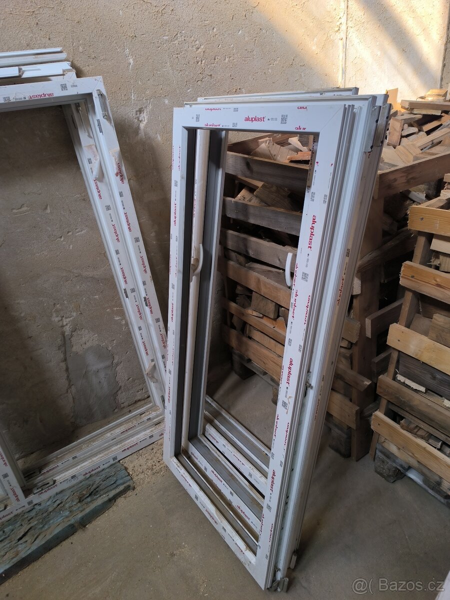Plastová okna 150 x 150 - 2