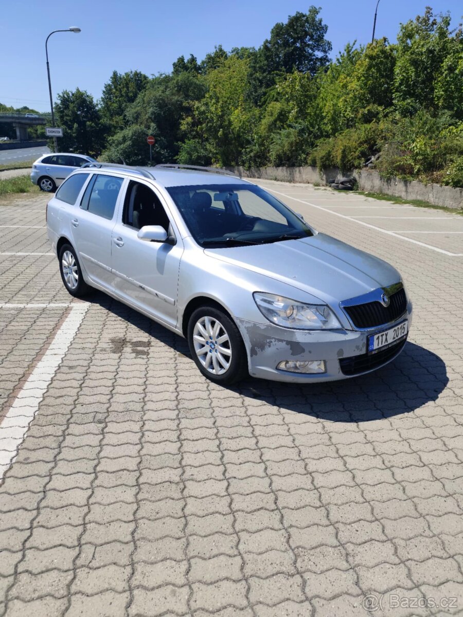 Škoda Octavia 2 - 2