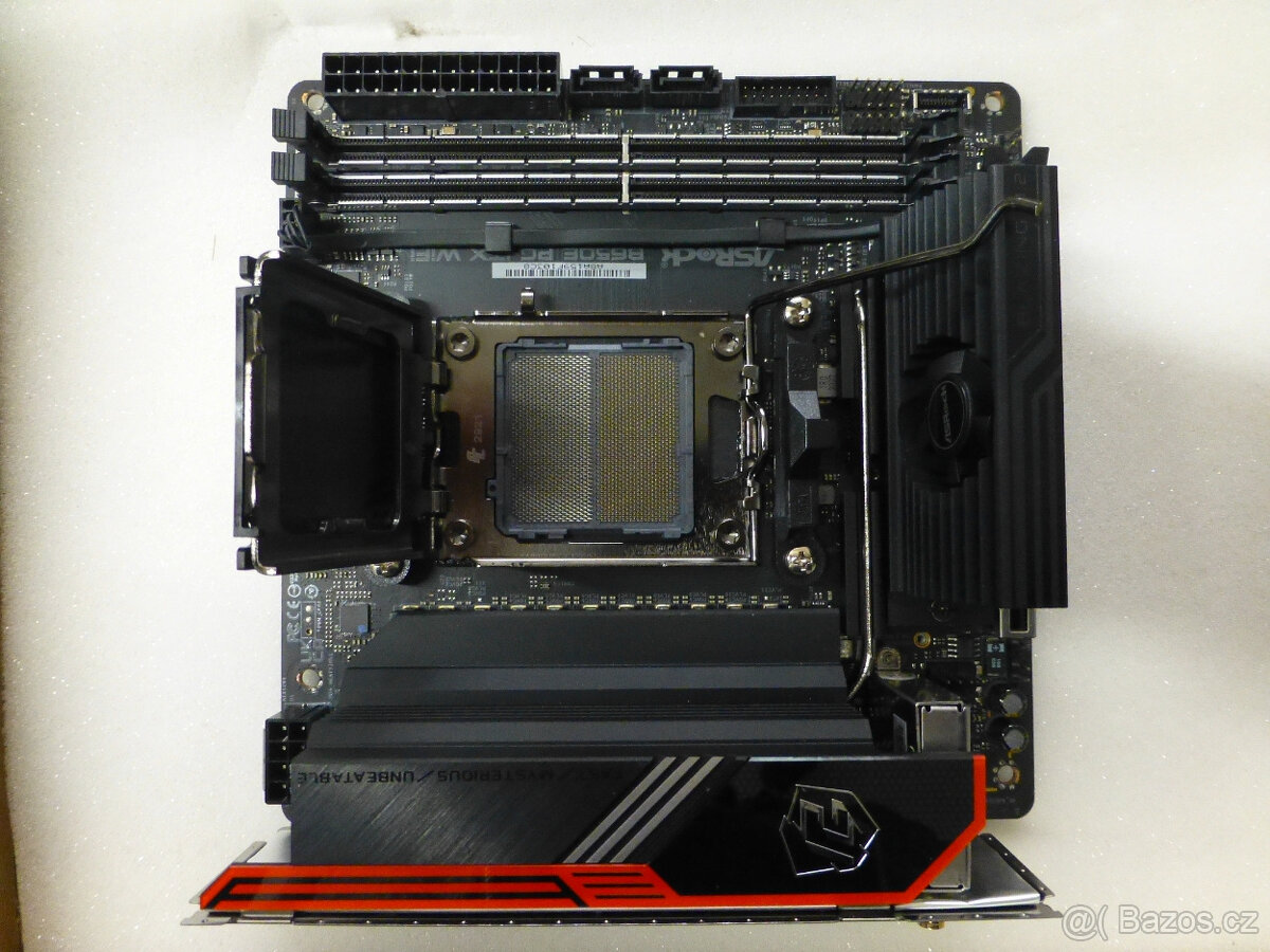 ASROCK B650E PG-ITX WIFI - 2