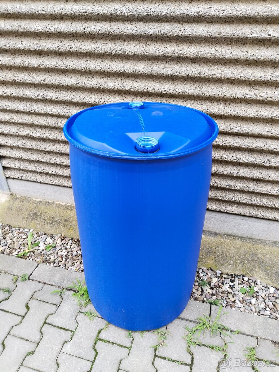 Plastové sudy - 2