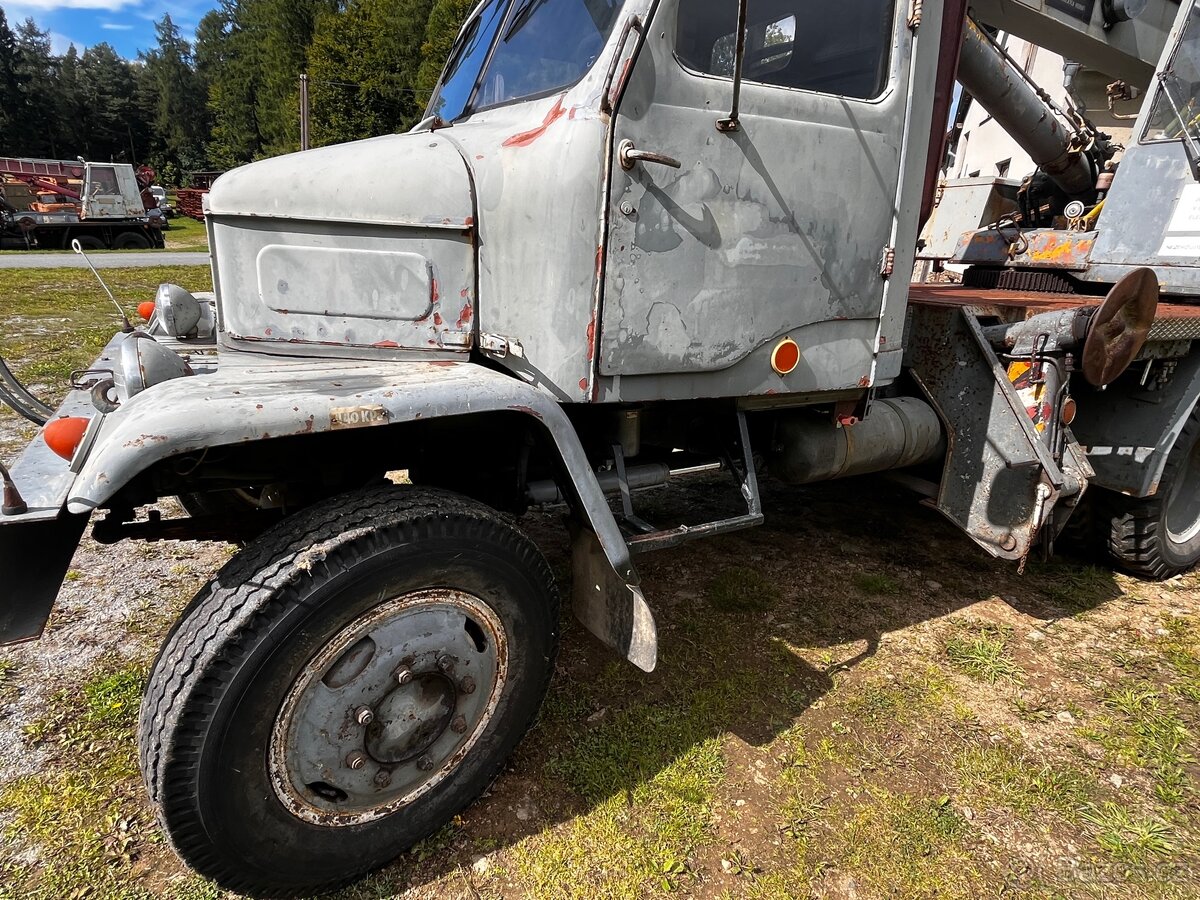 Praga V3S AD 080 motor Zetor 6v - 2