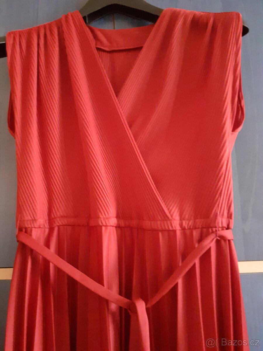 Šaty šité na zakázku - 2