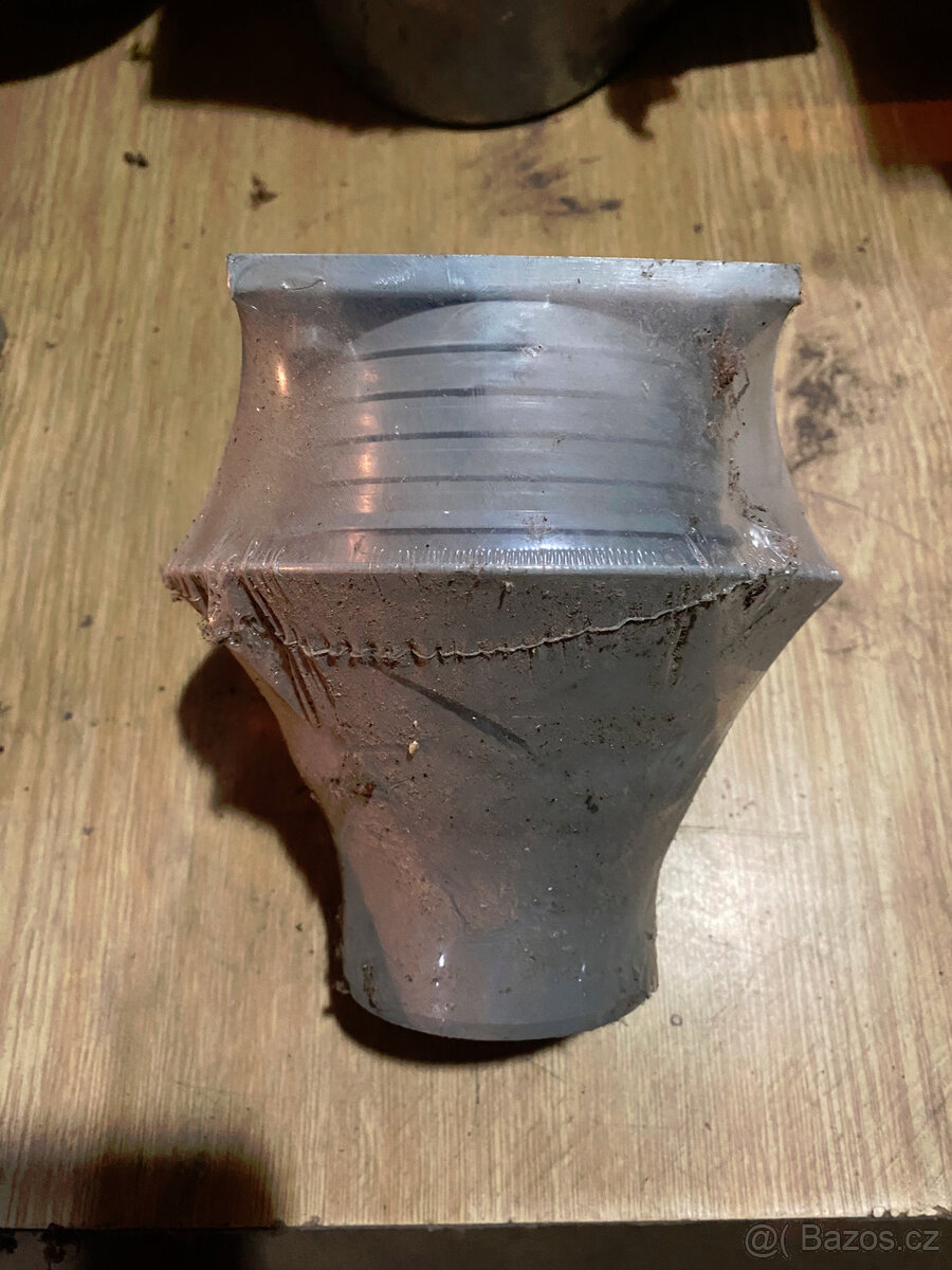 Balkonový a terasový odtok, vertikální odvod vody DN 70 - 2