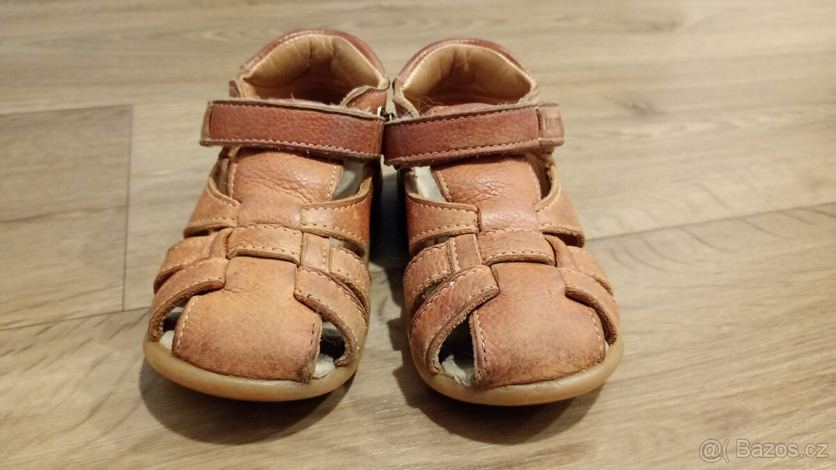 Kožené sandále zn. Kavat - vel. 26 - 2