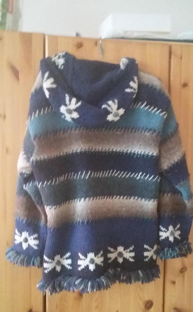 Krásny kabát/pletený svetr - Made in Ecuador vel. M nový uni - 2